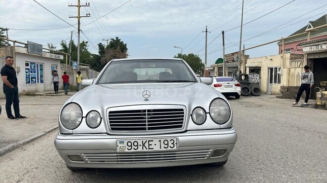 Mercedes E 200 1997, 453,256 km - 2.0 l - Bakı