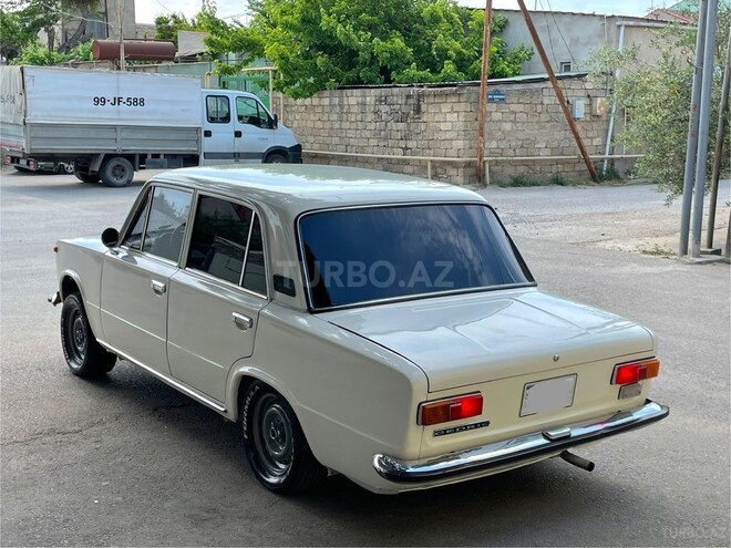 LADA (VAZ) 21011 1980, 70,000 km - 1.3 л - Bakı