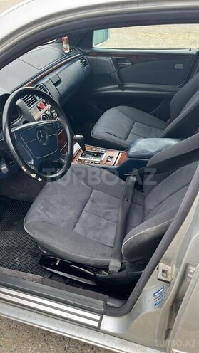 Mercedes E 200 1997, 453,256 km - 2.0 l - Bakı