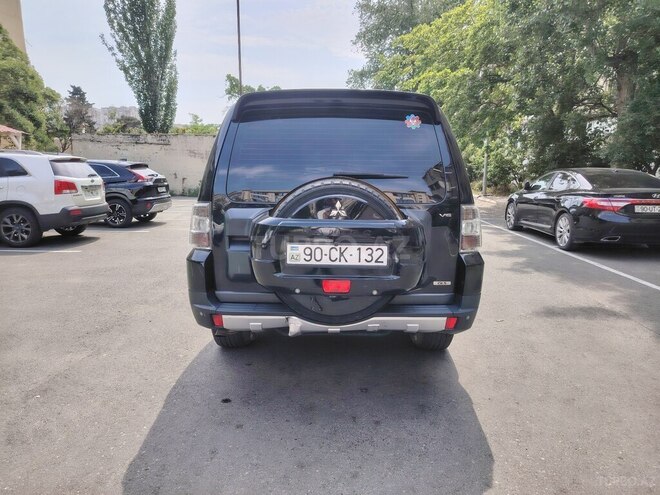 Mitsubishi Pajero 2008, 158,000 km - 3.0 l - Bakı