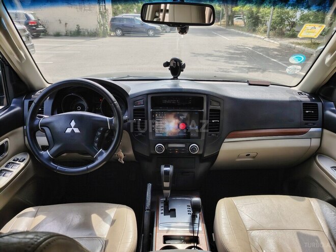 Mitsubishi Pajero 2008, 158,000 km - 3.0 l - Bakı