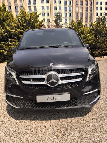 Mercedes V 220 2022, 99,700 km - 2.0 l - Bakı