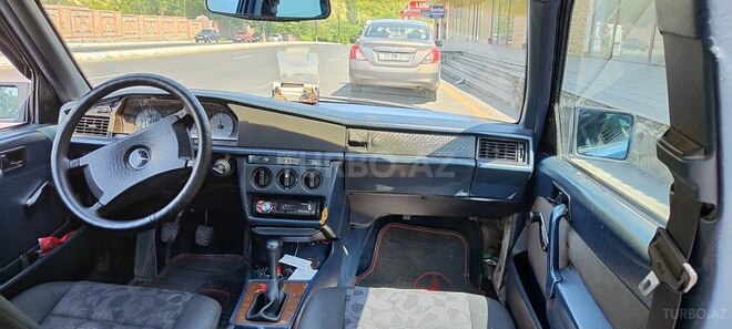Mercedes 190 1990, 565,000 km - 1.8 l - Şəki