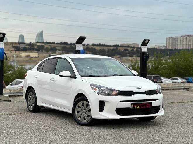 Kia Rio-1