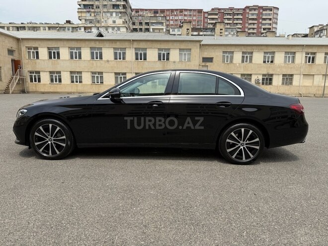 Mercedes E 300 e 2022, 6,400 km - 2.0 l - Bakı