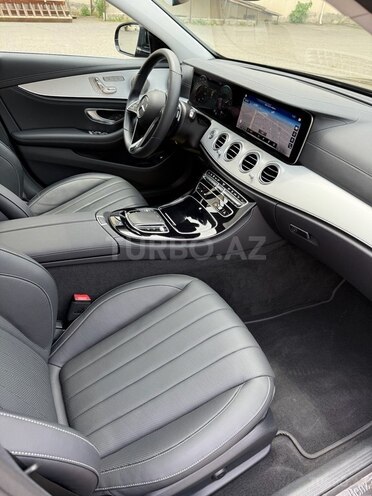 Mercedes E 300 e 2022, 6,400 km - 2.0 l - Bakı