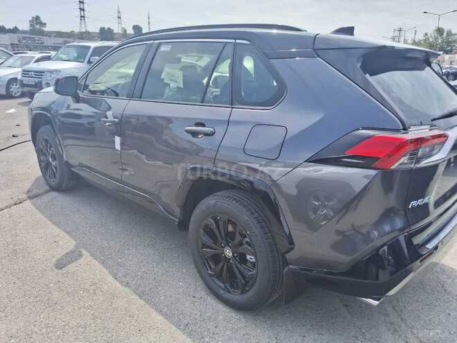 Toyota RAV4-7