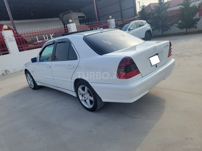 Mercedes C 200 1997, 360,000 km - 2.0 l - Sabirabad