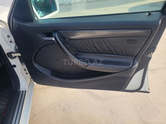 Mercedes C 200 1997, 360,000 km - 2.0 l - Sabirabad