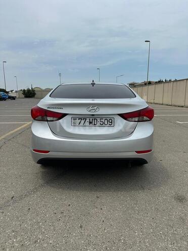 Hyundai Elantra 2015, 175,901 km - 1.8 л - Bakı