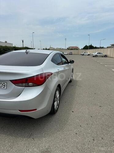 Hyundai Elantra 2015, 175,901 km - 1.8 л - Bakı