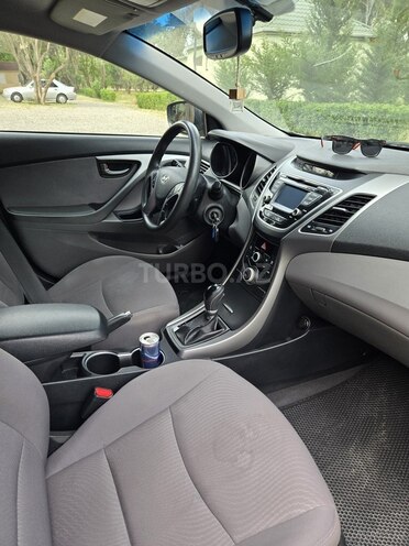 Hyundai Elantra 2015, 167,372 km - 1.8 л - Bakı