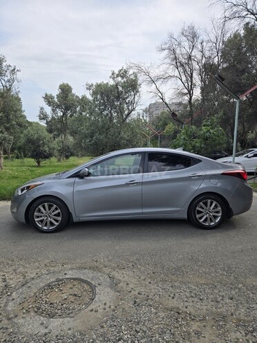 Hyundai Elantra 2015, 167,372 km - 1.8 л - Bakı