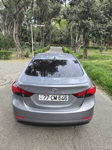 Hyundai Elantra 2015, 167,372 km - 1.8 л - Bakı