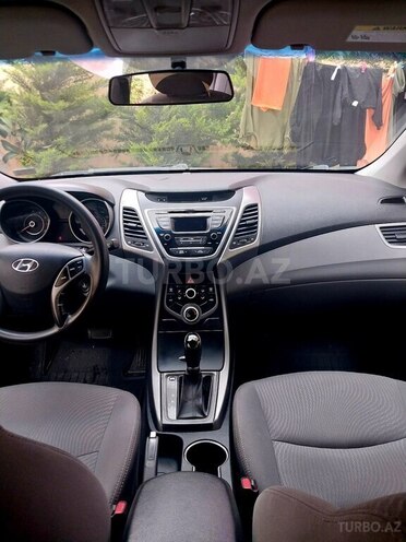 Hyundai Elantra 2015, 112,000 km - 1.8 l - Bakı