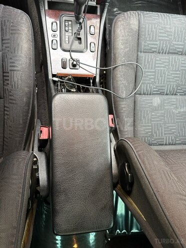 Mercedes C 240 1997, 309,565 km - 2.4 л - Bakı