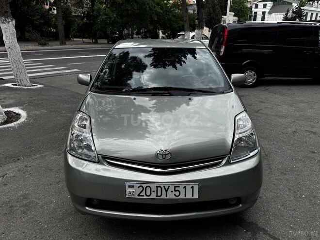 Toyota Prius-1