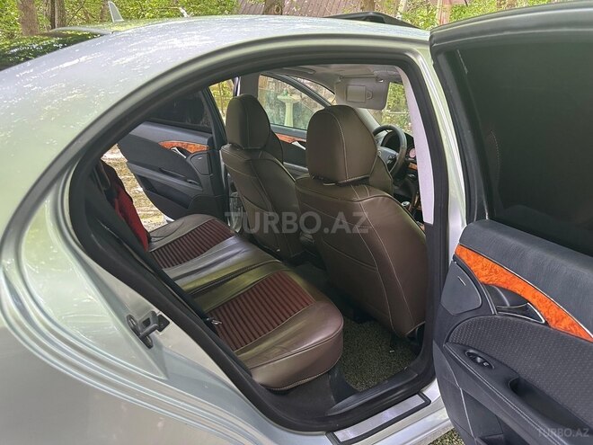 Mercedes C 220 2006, 218,000 km - 2.2 л - Sabirabad
