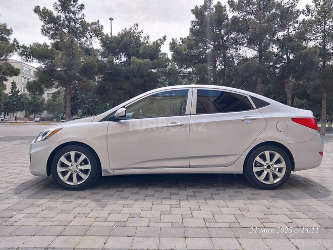 Hyundai Accent 2012, 243,000 km - 1.6 l - Sumqayıt