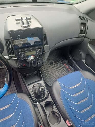 Hyundai i30 2010, 333,003 km - 1.6 л - Gəncə