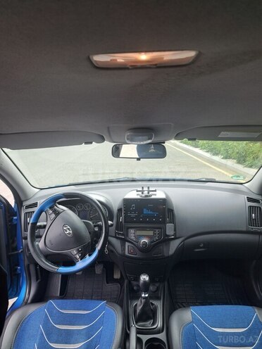 Hyundai i30 2010, 333,003 km - 1.6 л - Gəncə