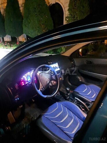 Hyundai i30 2010, 333,003 km - 1.6 л - Gəncə