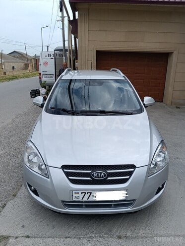 Kia  2008, 274,536 km - 1.6 l - Bakı