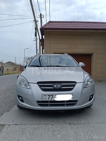 Kia  2008, 274,536 km - 1.6 l - Bakı