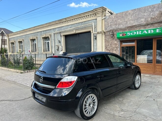 Opel Astra 2006, 239,930 km - 1.4 l - Gəncə