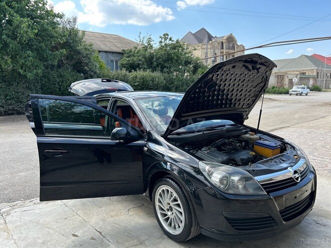 Opel Astra 2006, 239,930 km - 1.4 l - Gəncə