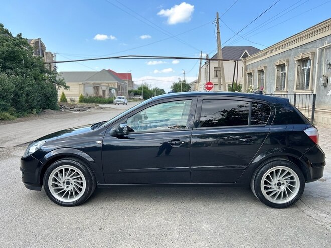Opel Astra 2006, 239,930 km - 1.4 l - Gəncə