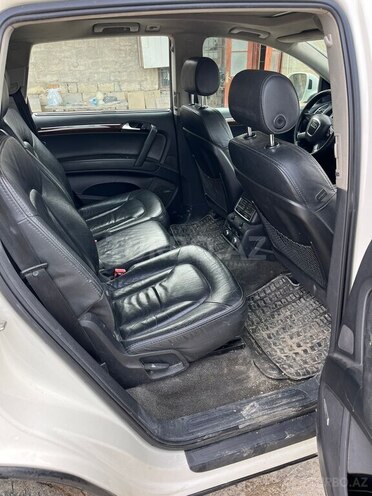 Audi Q7 2006, 318,368 km - 4.2 l - Bakı