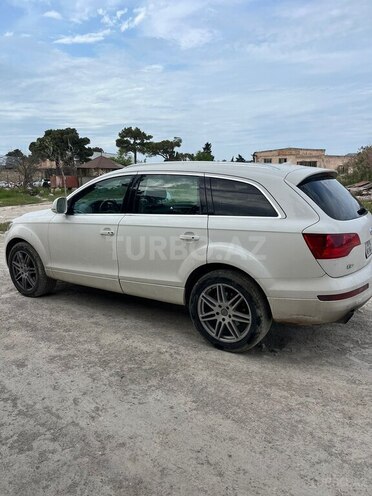 Audi Q7 2006, 318,368 km - 4.2 l - Bakı
