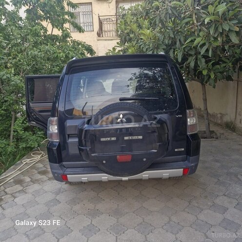 Mitsubishi Pajero 2008, 339,000 km - 3.0 л - Bakı