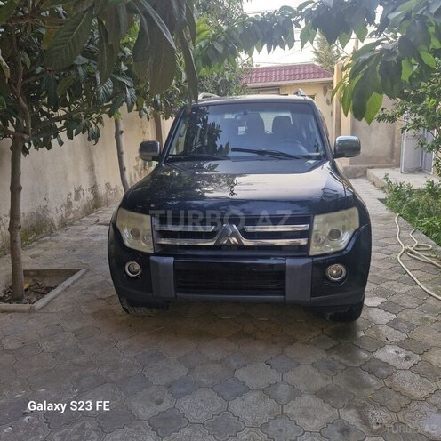 Mitsubishi Pajero 2008, 339,000 km - 3.0 л - Bakı