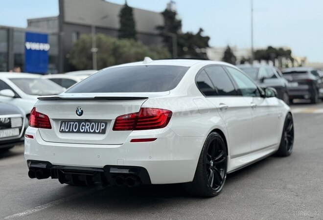 BMW 528 2015, 100,000 km - 2.0 l - Bakı