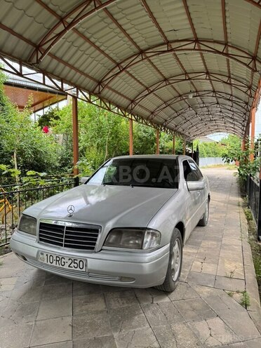 Mercedes C 250 d 1997, 625,000 km - 2.5 l - Masallı
