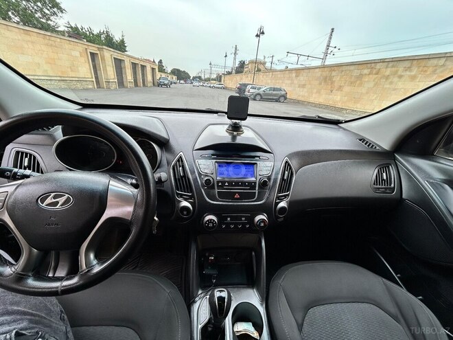 Hyundai ix35 2015, 220,000 km - 2.0 л - Bakı