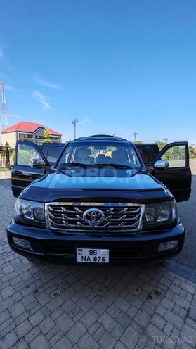 Toyota Land Cruiser 2002, 283,492 km - 4.5 l - Tovuz
