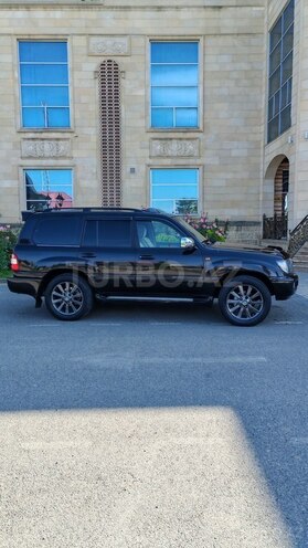 Toyota Land Cruiser 2002, 283,492 km - 4.5 l - Tovuz