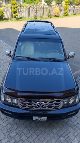 Toyota Land Cruiser 2002, 283,492 km - 4.5 l - Tovuz