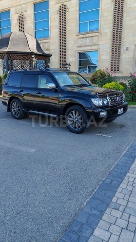 Toyota Land Cruiser 2002, 283,492 km - 4.5 l - Tovuz