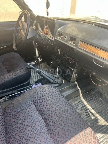 GAZ 24 1989, 400,230 km - 2.4 l - Gəncə