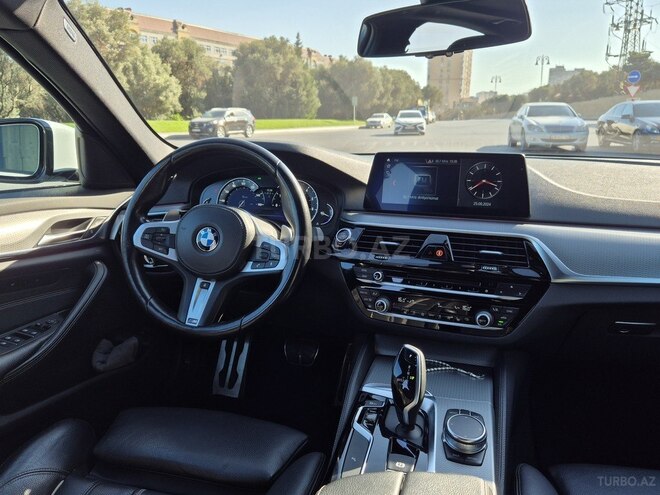 BMW 530 2018, 131,300 km - 2.0 l - Bakı