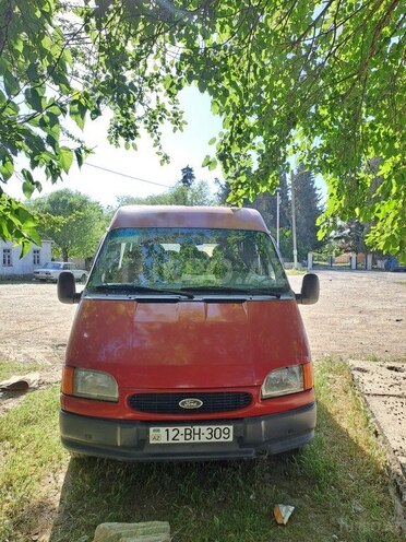 Ford Transit 1999, 426,000 km - 2.5 l - Biləsuvar