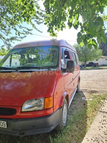 Ford Transit 1999, 426,000 km - 2.5 l - Biləsuvar