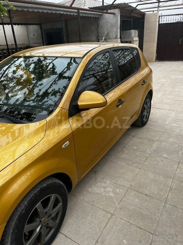 Kia Ceed 2007, 300,000 km - 1.4 l - Sumqayıt