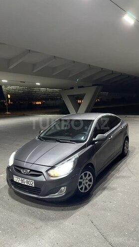 Hyundai Accent 2013, 267,740 km - 1.6 l - Bakı