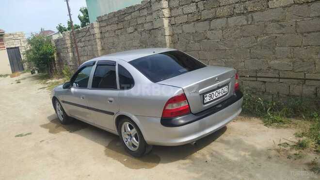 Opel Vectra 1998, 133,221 km - 1.8 l - Bakı