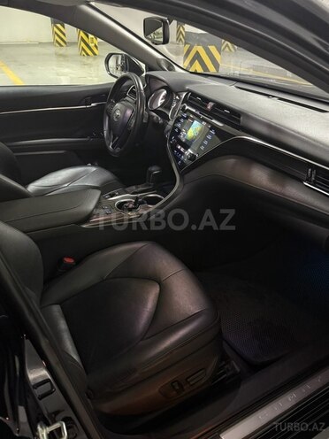 Toyota Camry 2018, 100,000 km - 2.5 l - Bakı